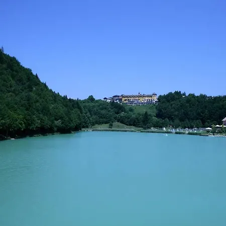 Malga Laghetto Appartamento Lavarone